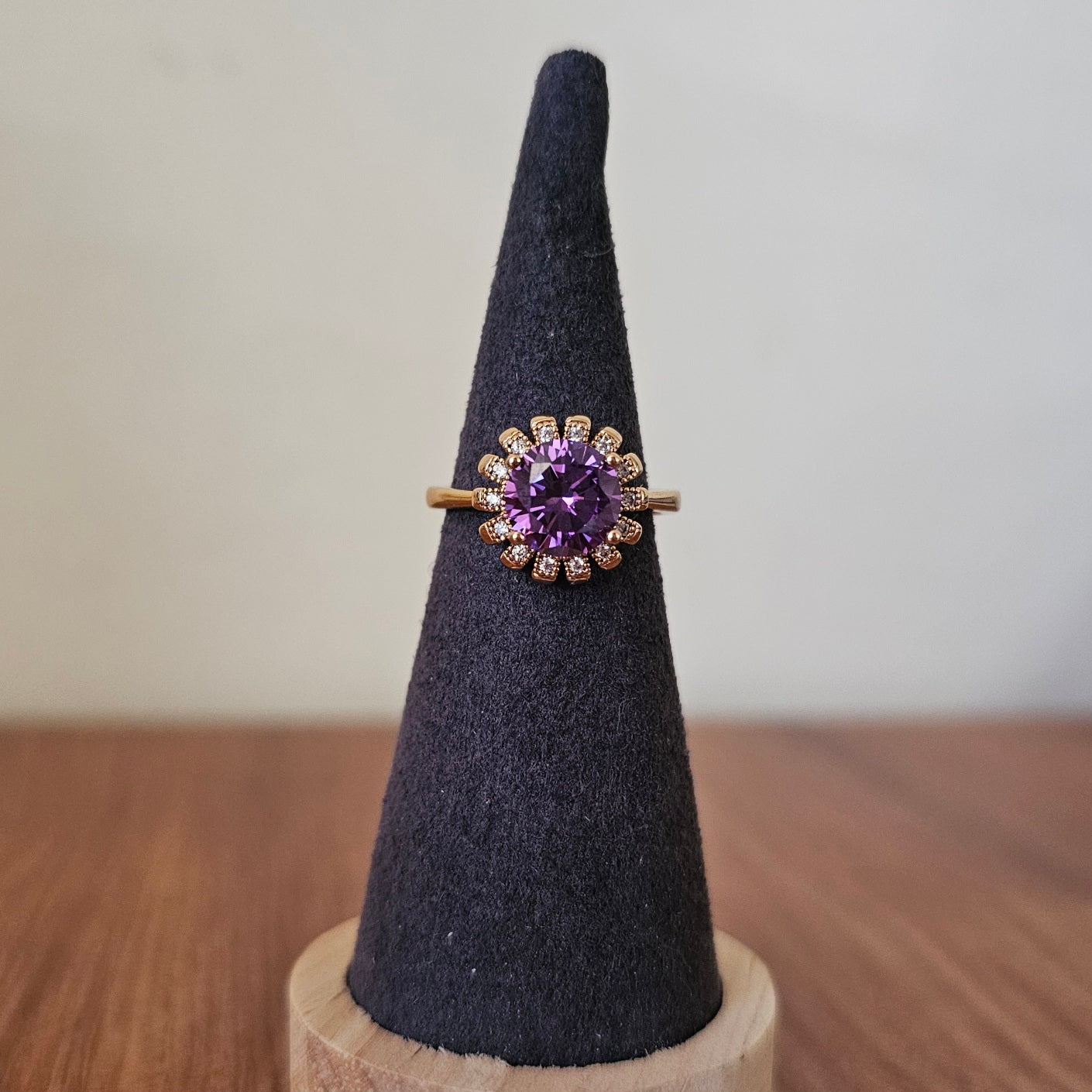 Gem Ring - Purple on Gold