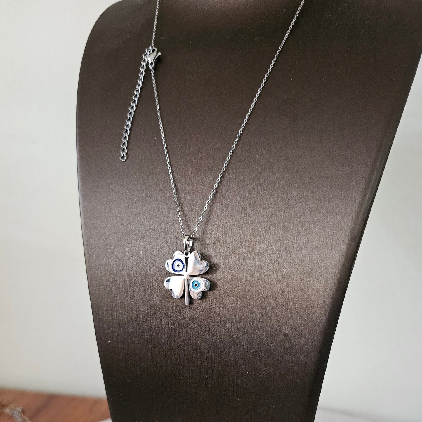Silver Clover Necklace