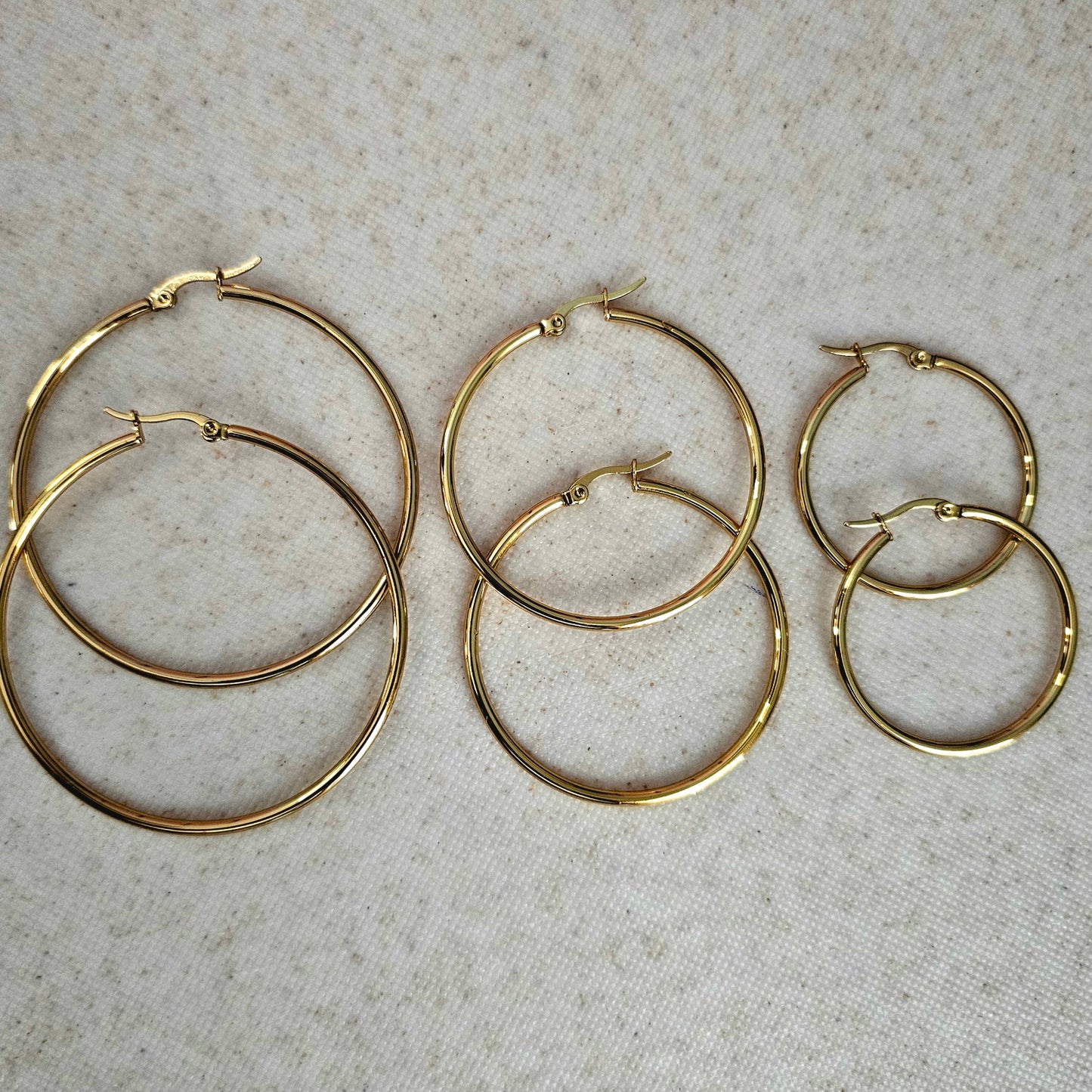 Plain Hoops with Clasp - Gold