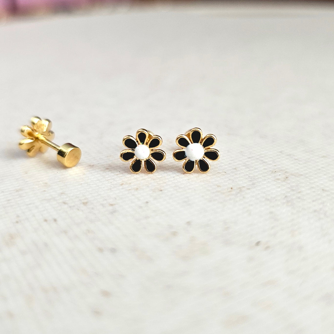 Daisy Baby Studs - Black
