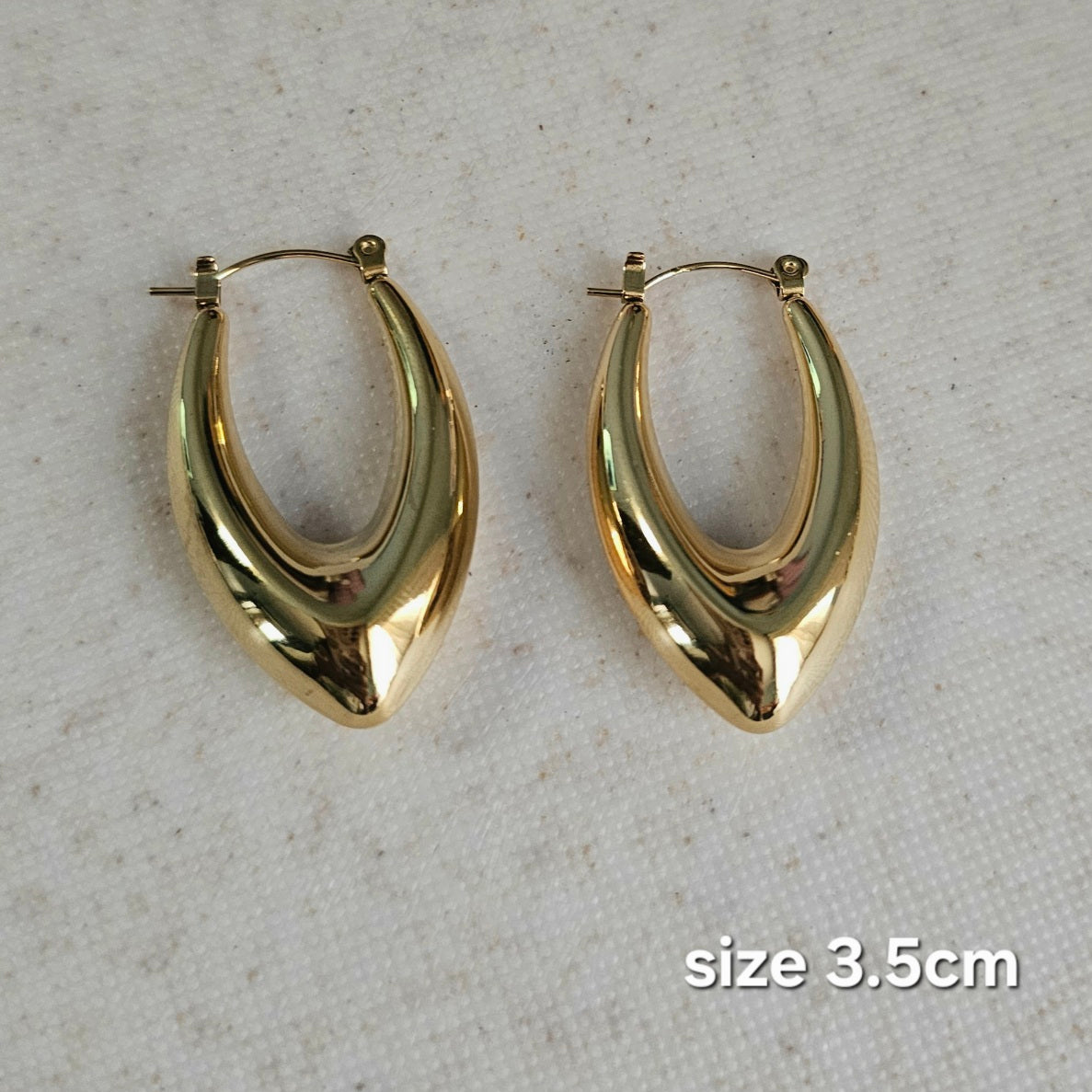 Pointy Hoops