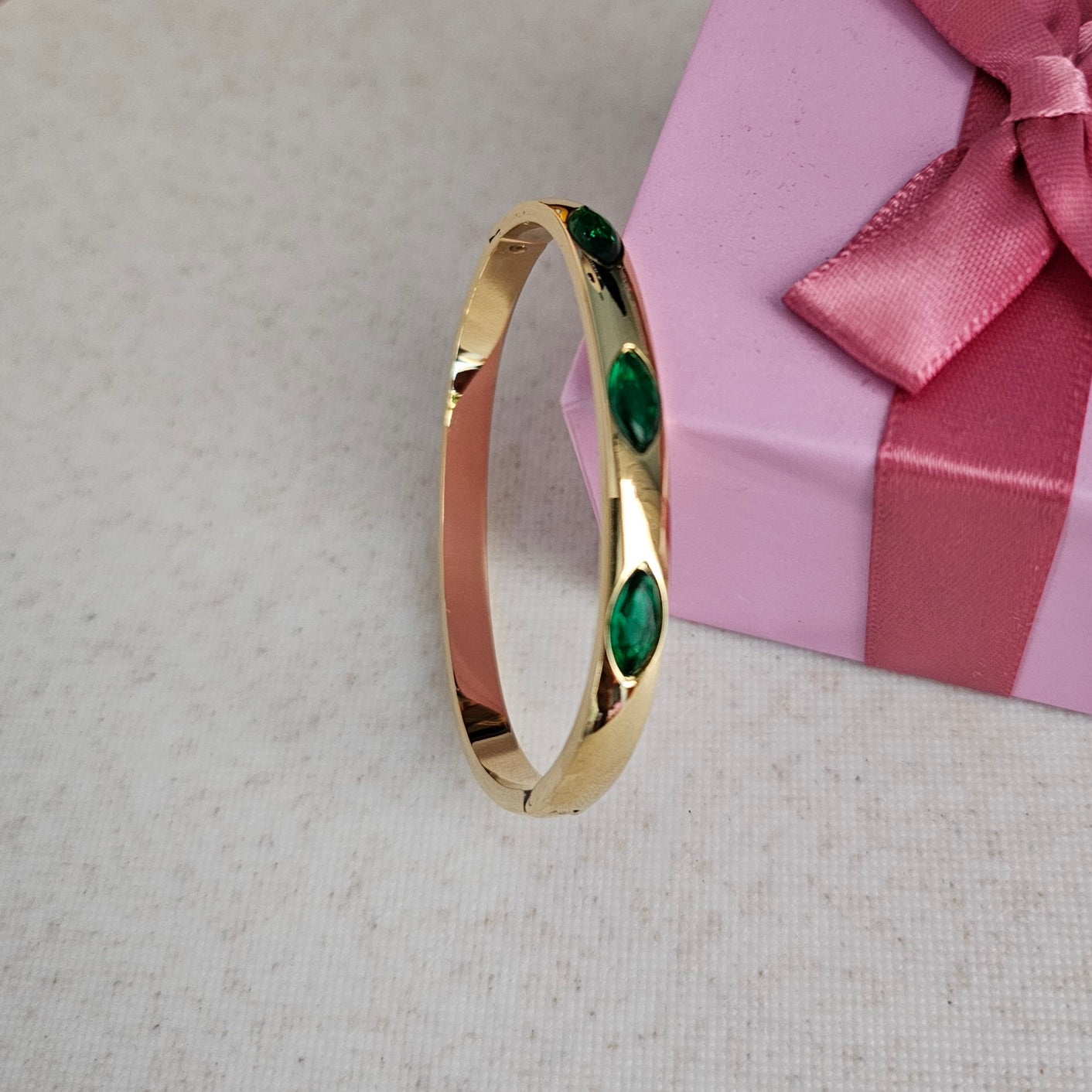Amazon Bangle