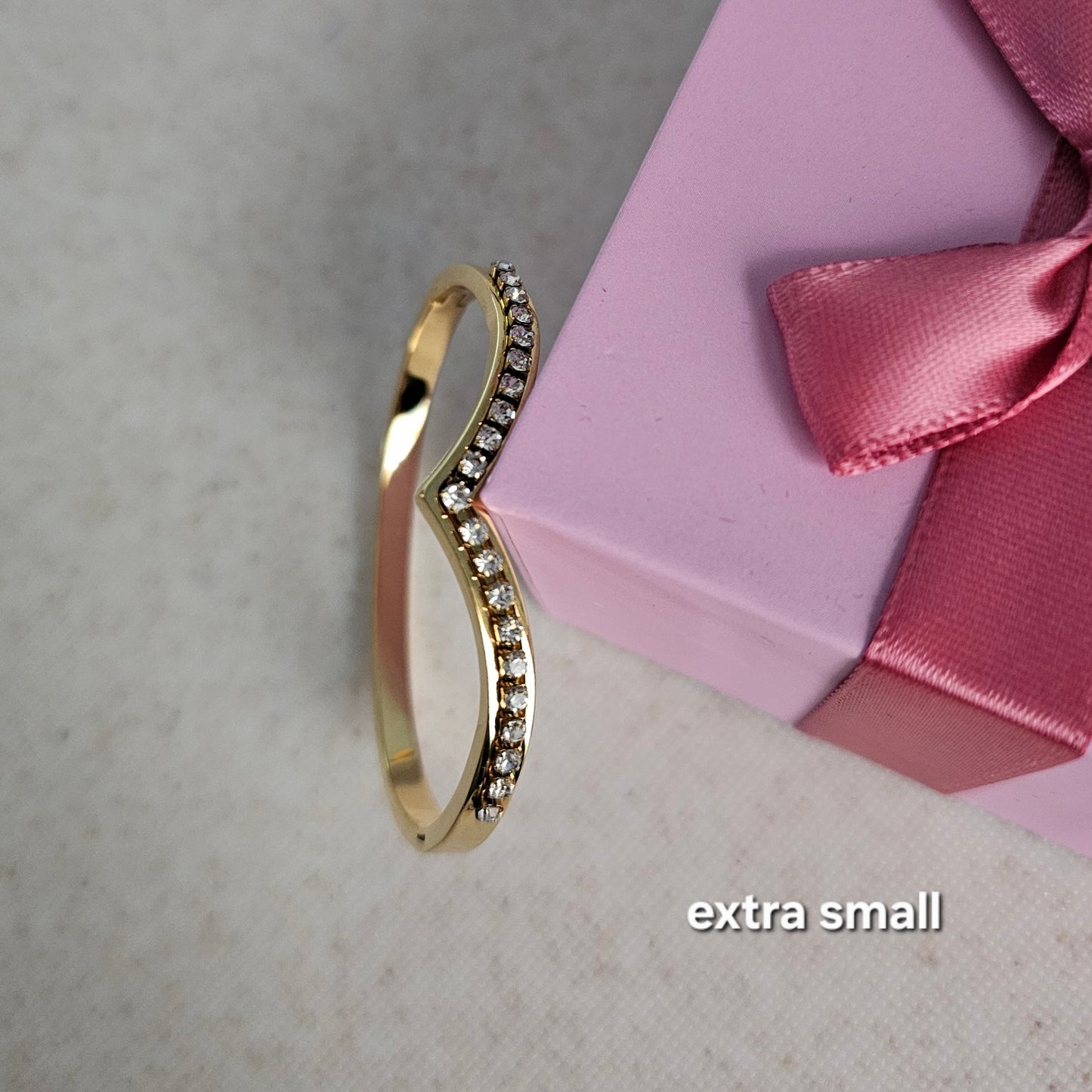 V Bangle