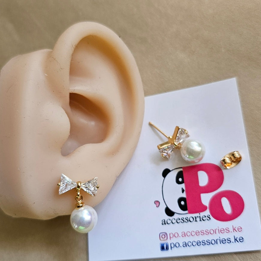 Pearl Dangle Stud