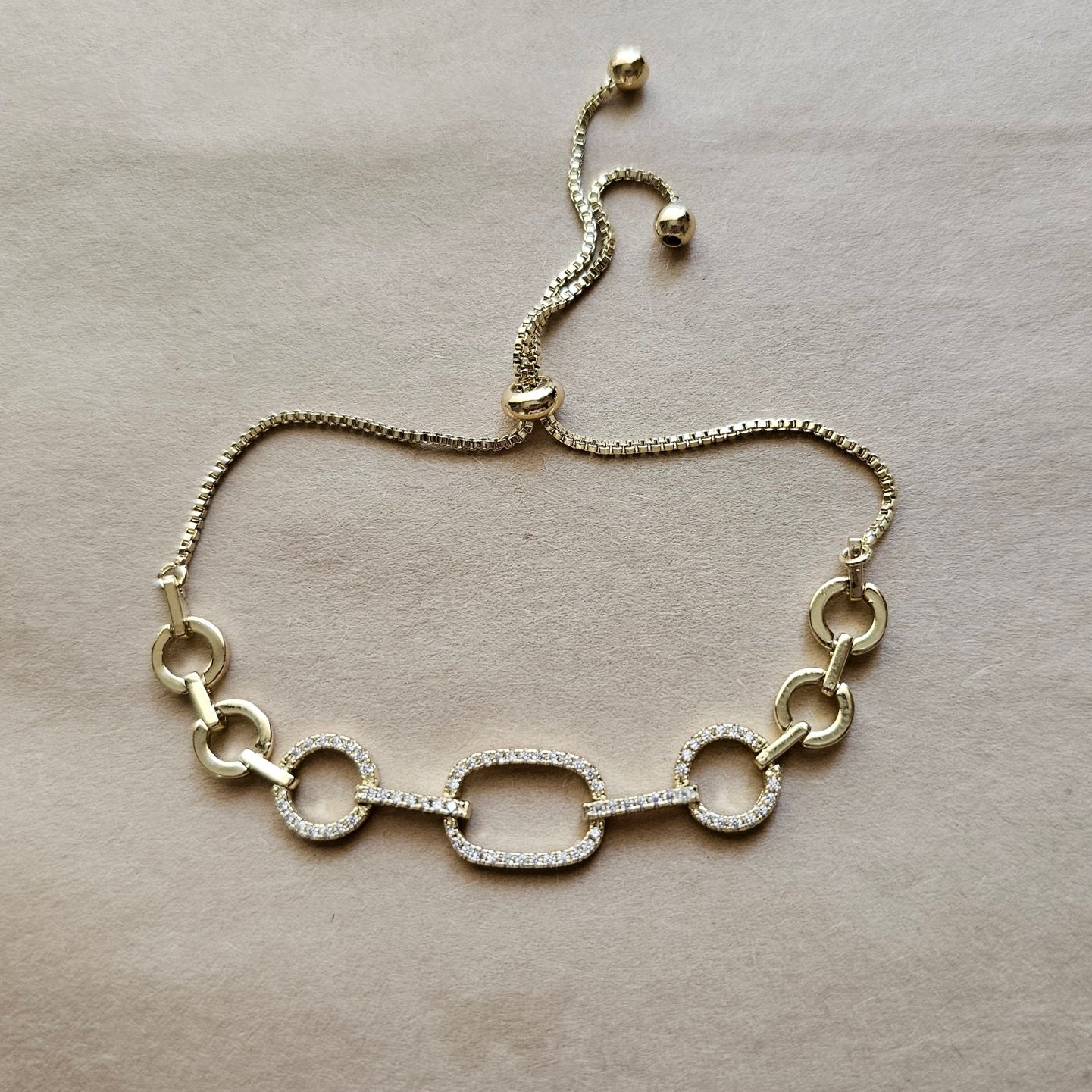 Circles Link Pull Bracelet