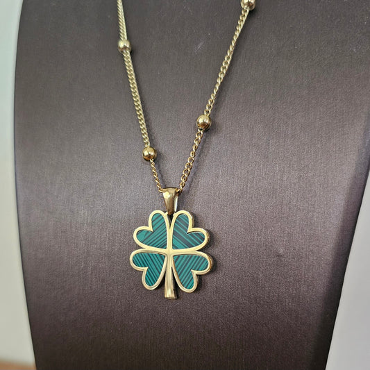 Clover Necklace