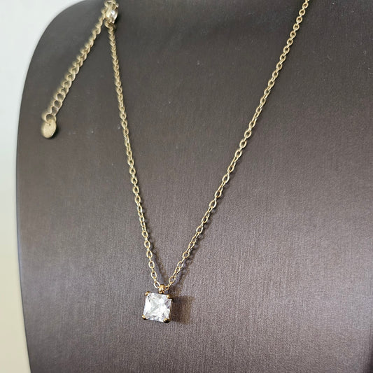 Sparkle Dainty Necklace - Clear