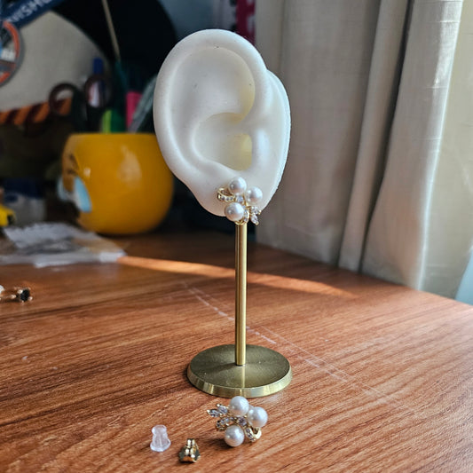 Pearl Cluster Stud