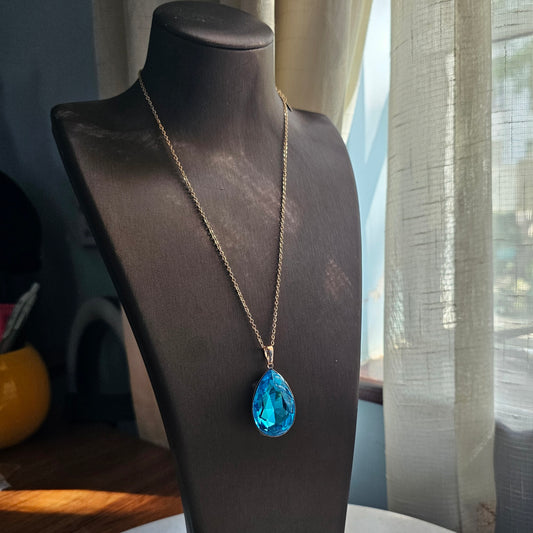 Chunky Ocean Pendant Necklace
