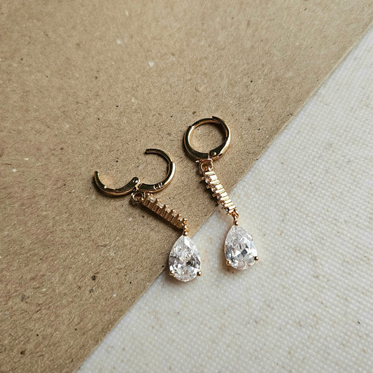 Clear Drop Earrings