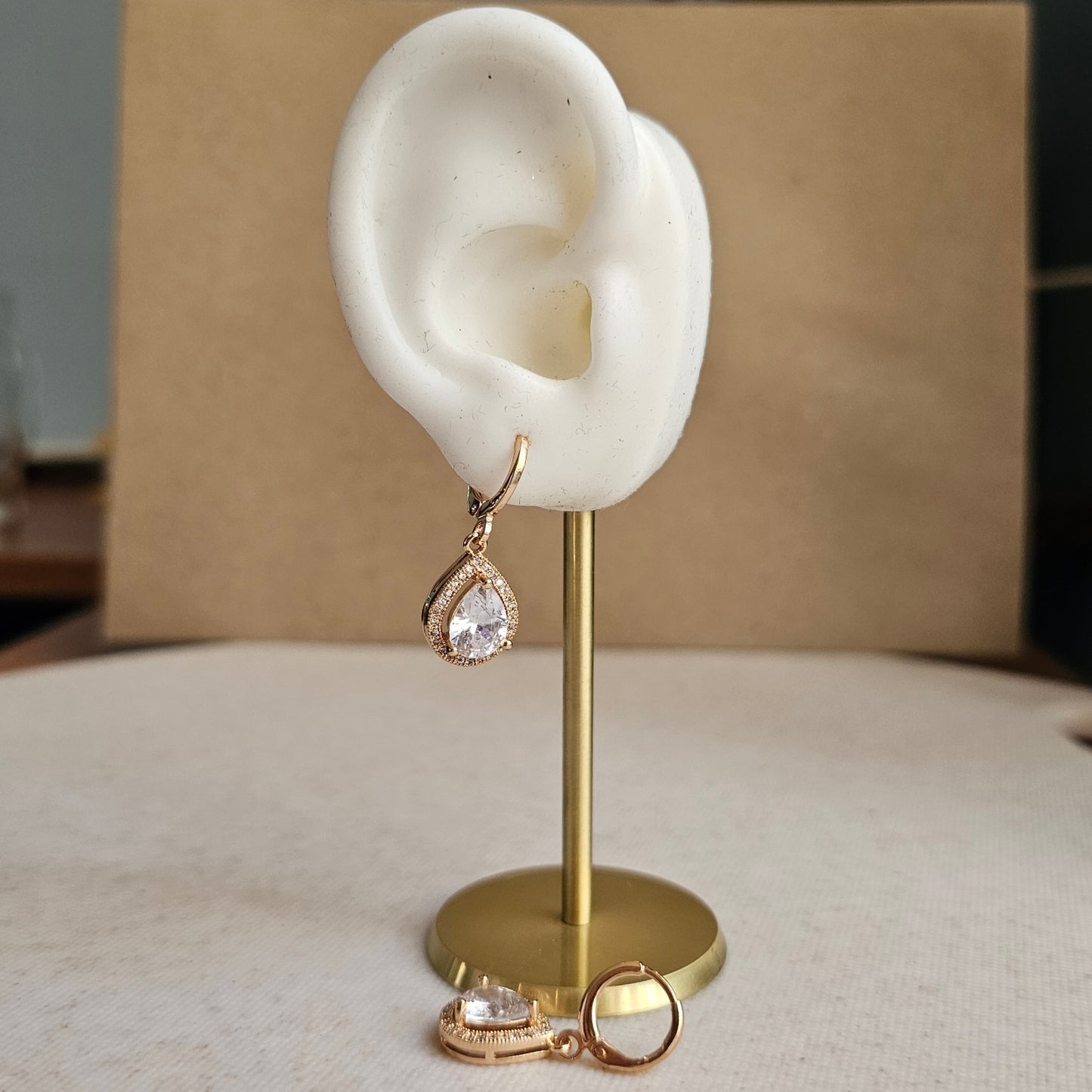 Clear Drop Earrings 1.0
