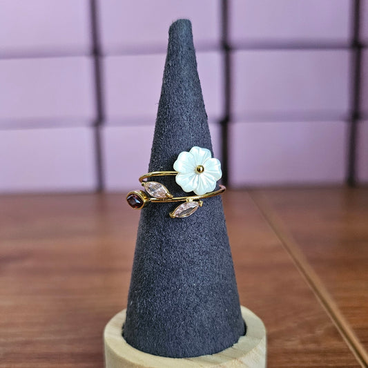 Pearl Flower Ring
