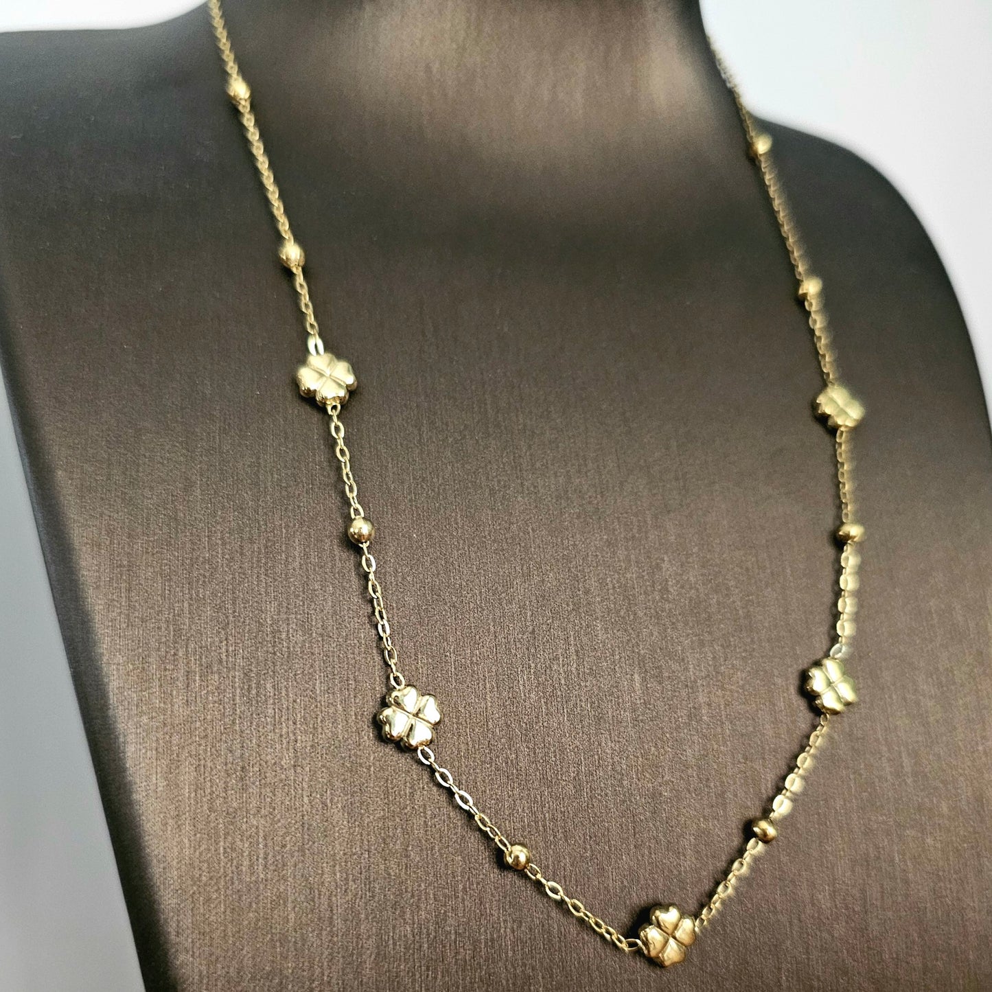 Clover Necklace