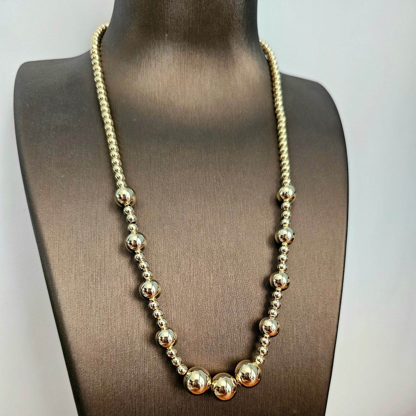 Gold Pearl Necklace