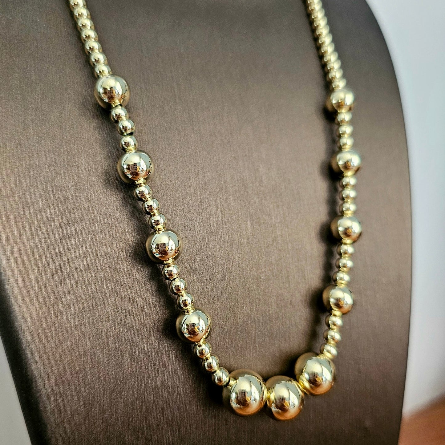 Gold Pearl Necklace