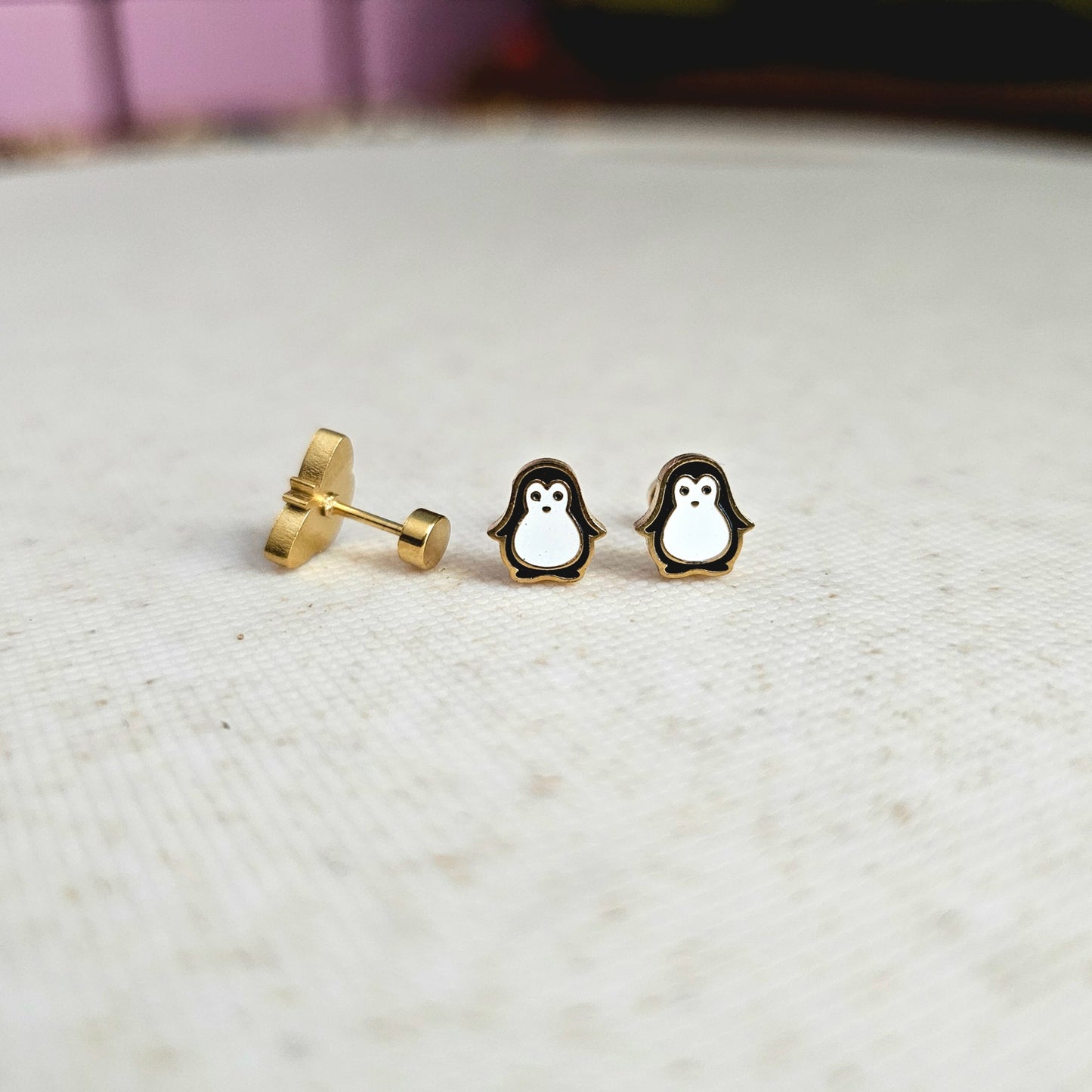 Pingu Stud