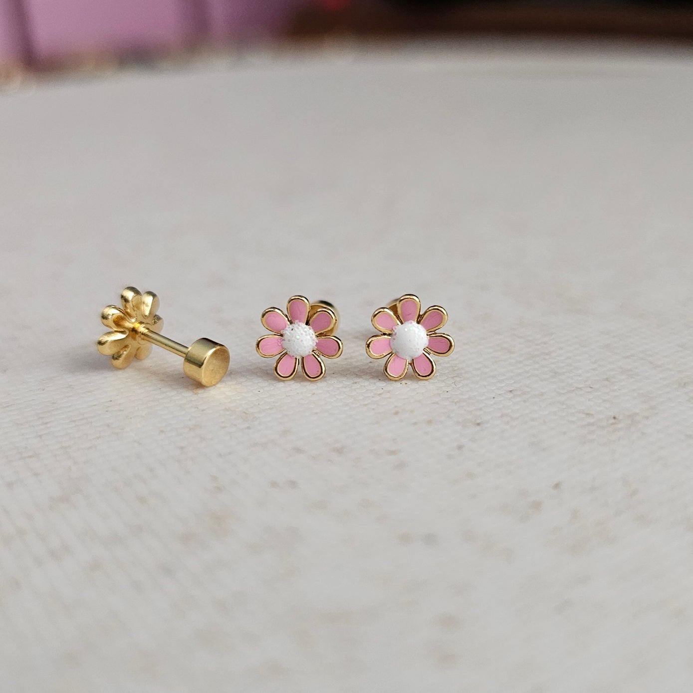 Daisy Baby Studs - Pink