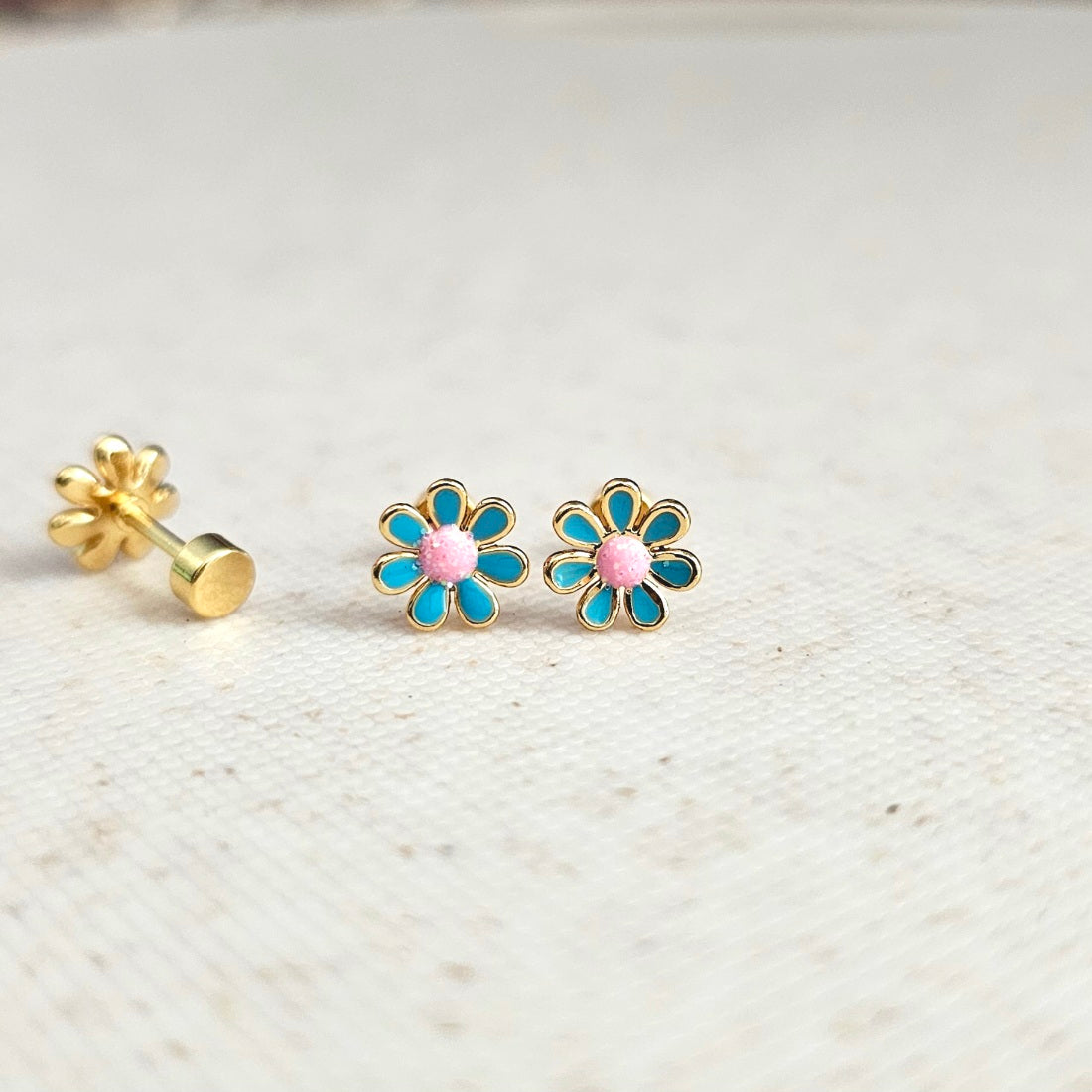 Daisy Baby Studs - Turquoise Blue