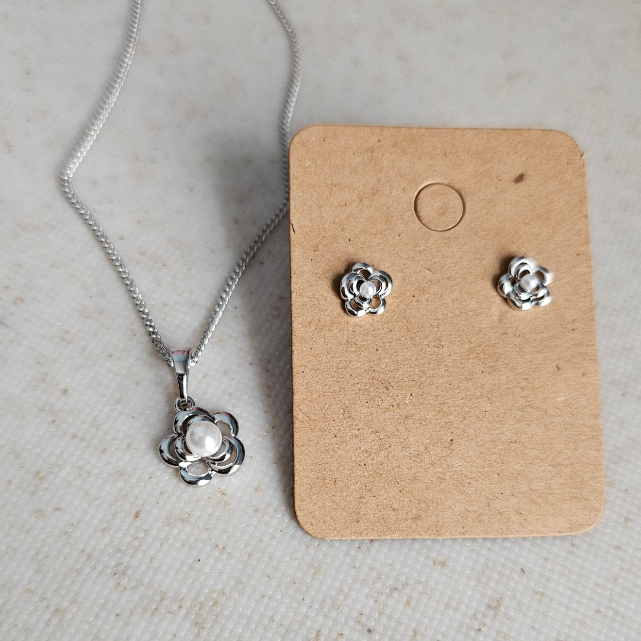 Pearl Flower Set Silver