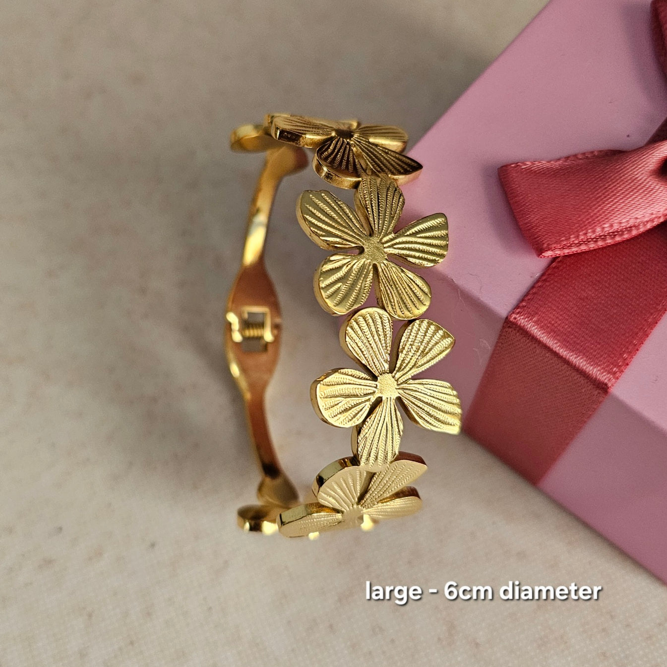 Flowers Bangle