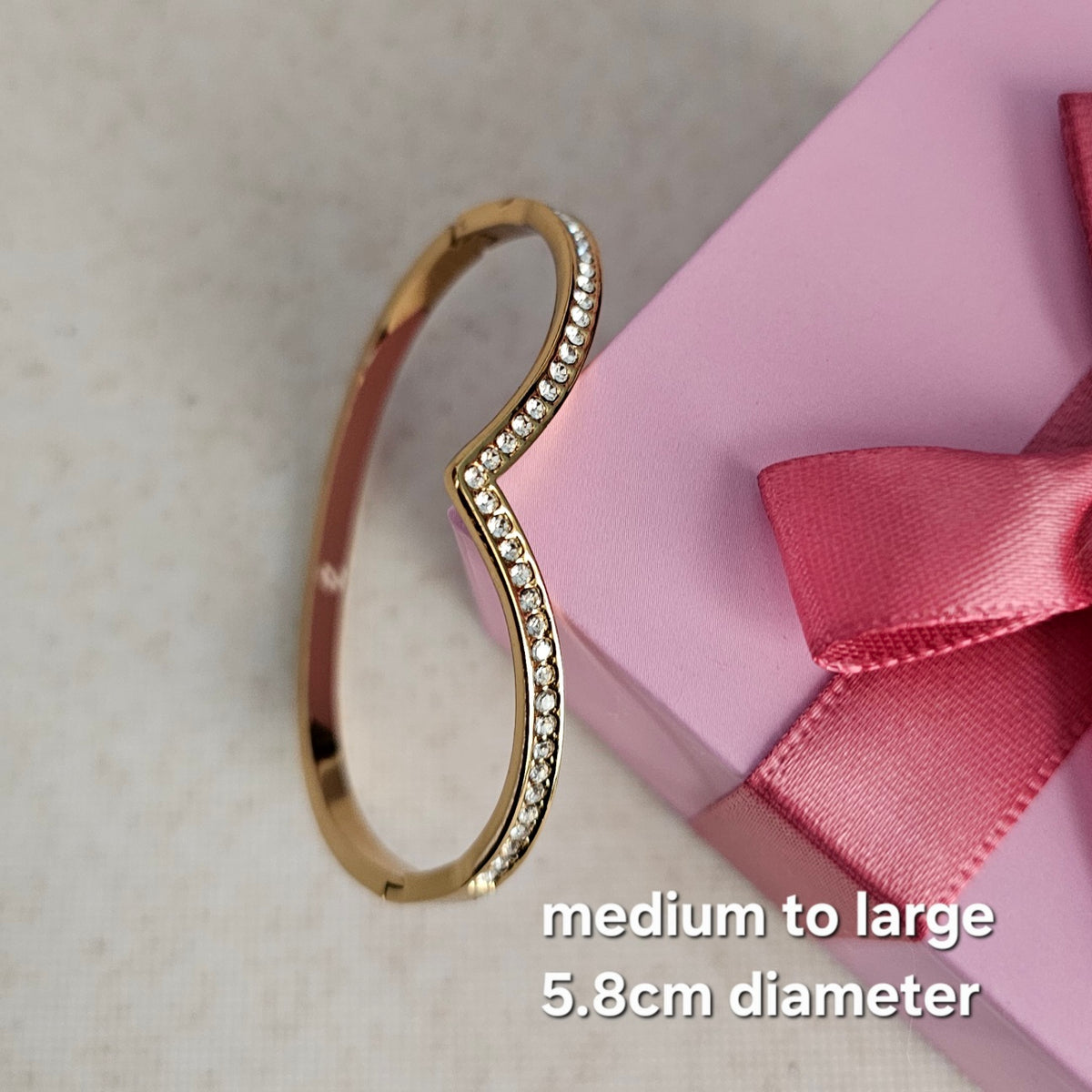 V Bangle