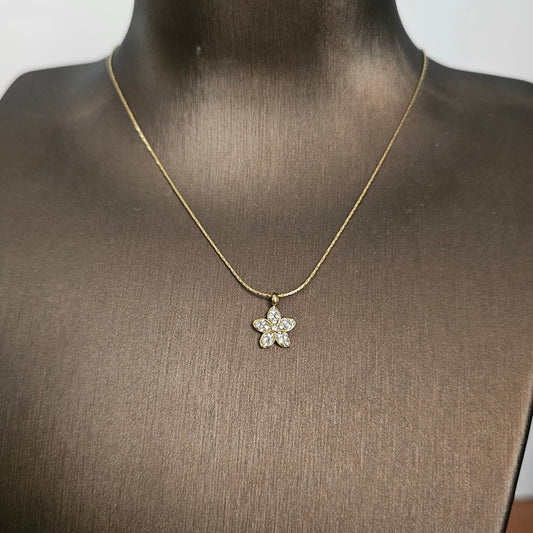 Little Flower Necklace
