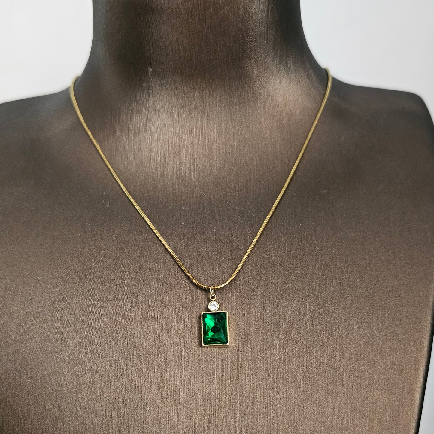 Square Pendant Necklace Green