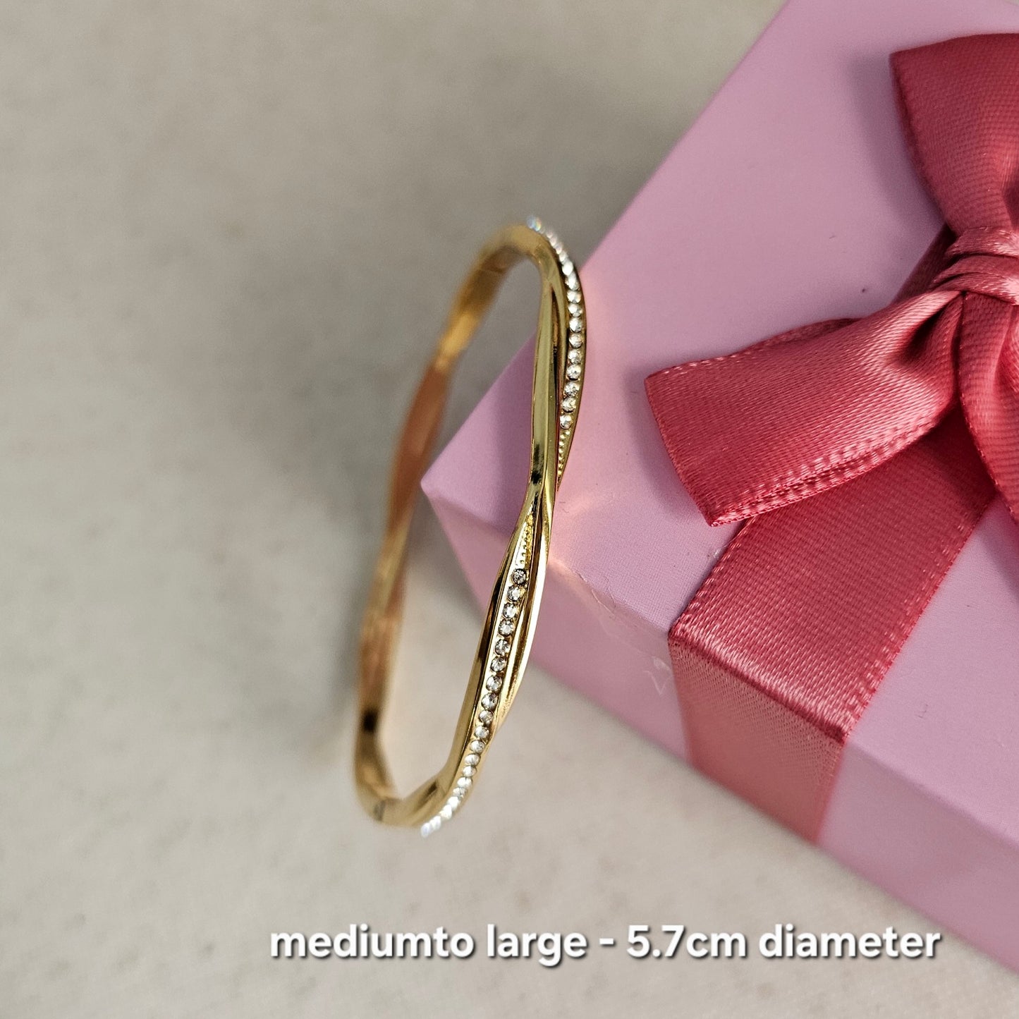 Dainty Twist Bangle