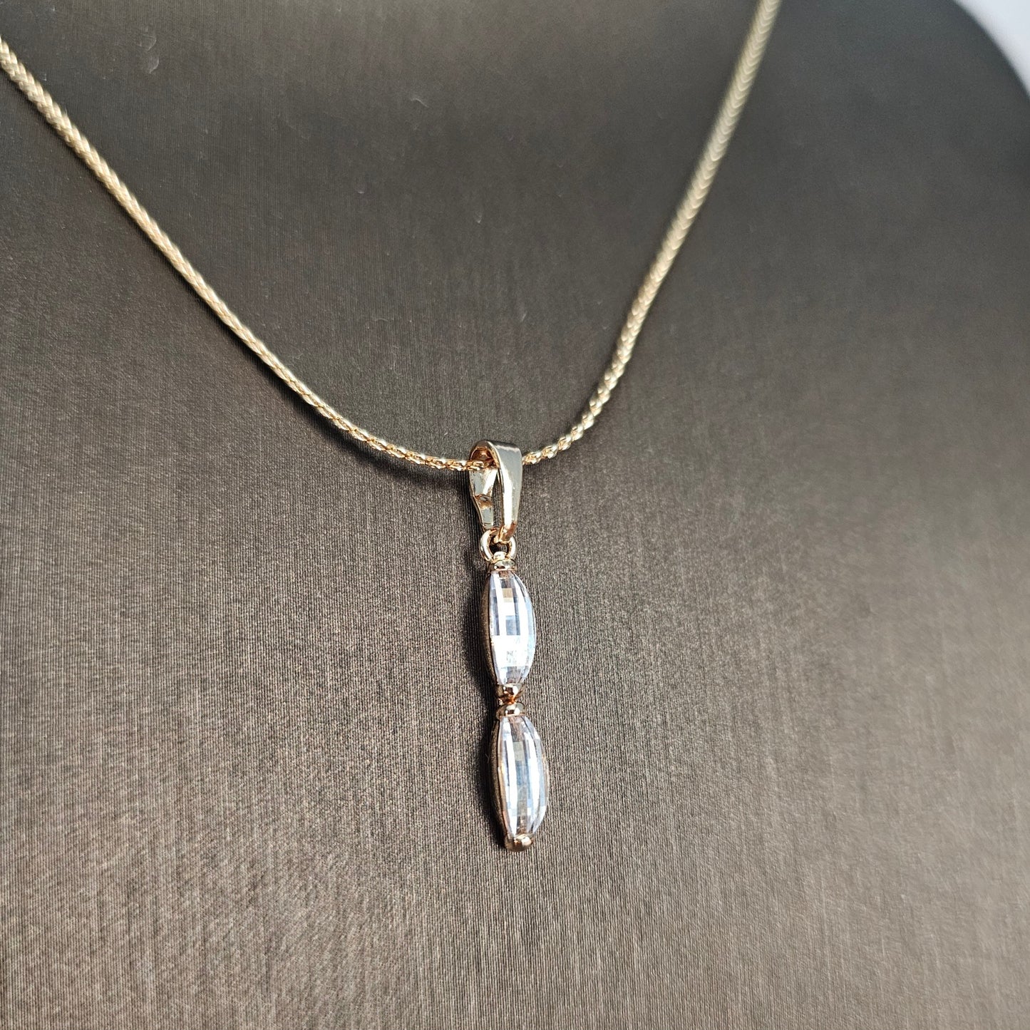 Oblong Pendant Necklace