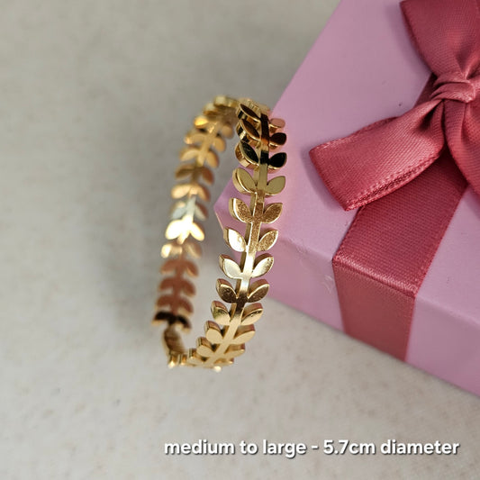 Leafy Trail Bangle