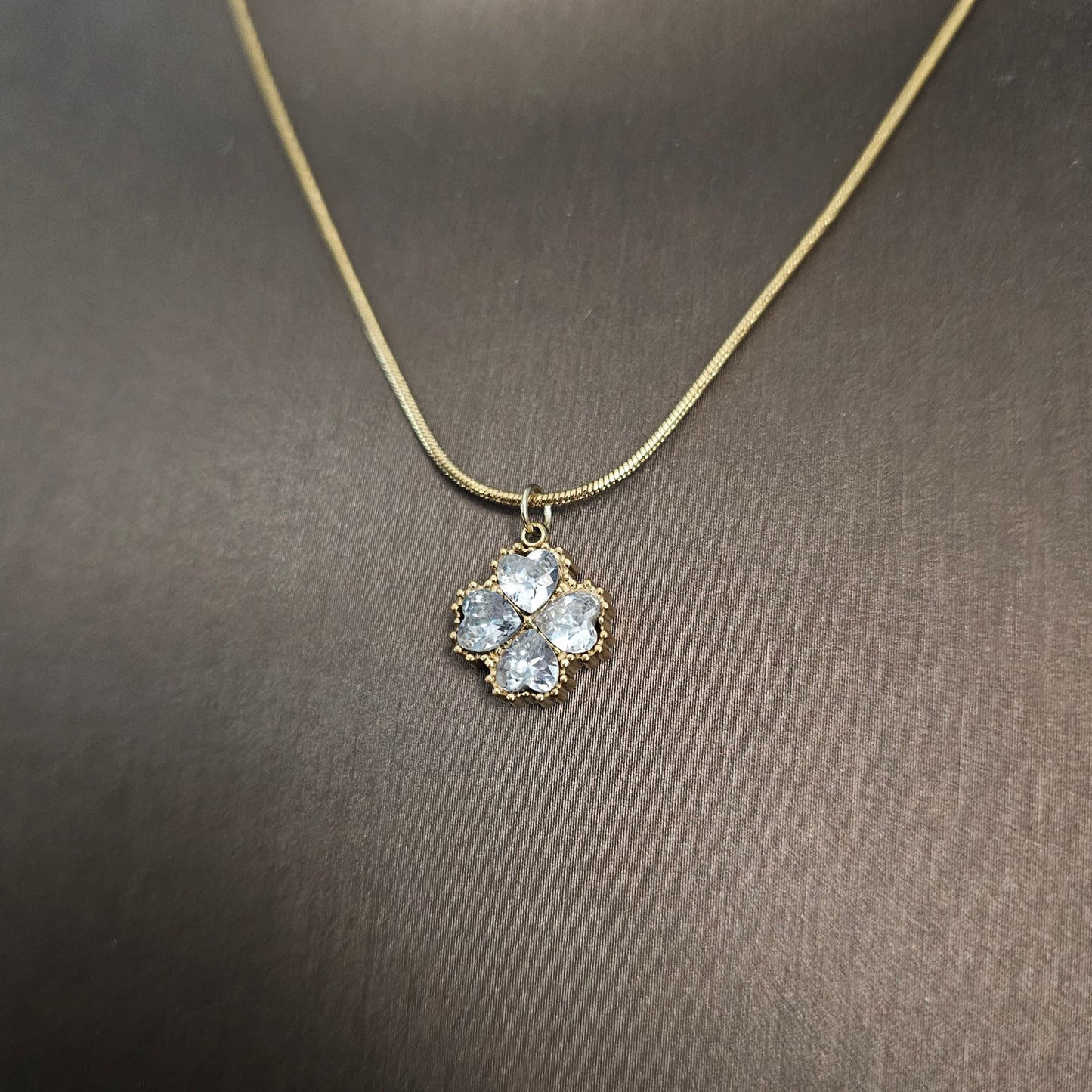 Shimmery Flower Necklace