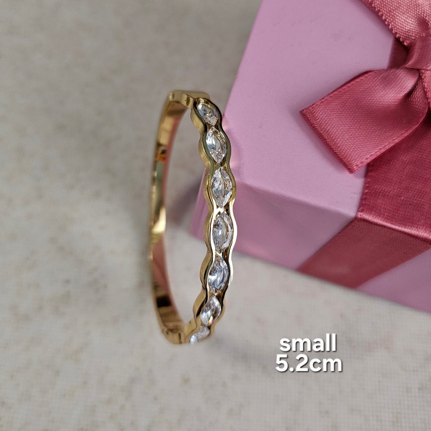 Shimmer Bangle - Small