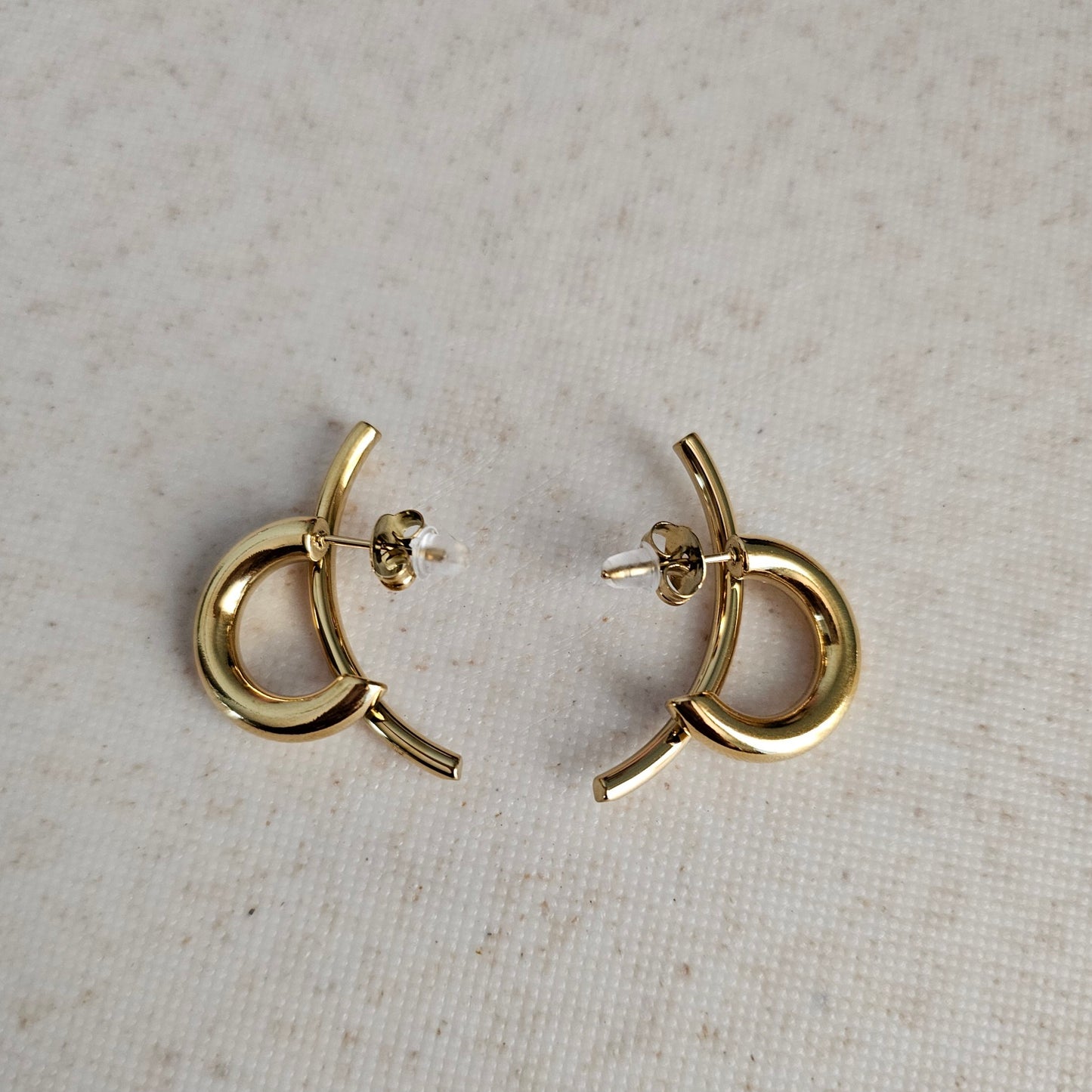 Arch Earrings