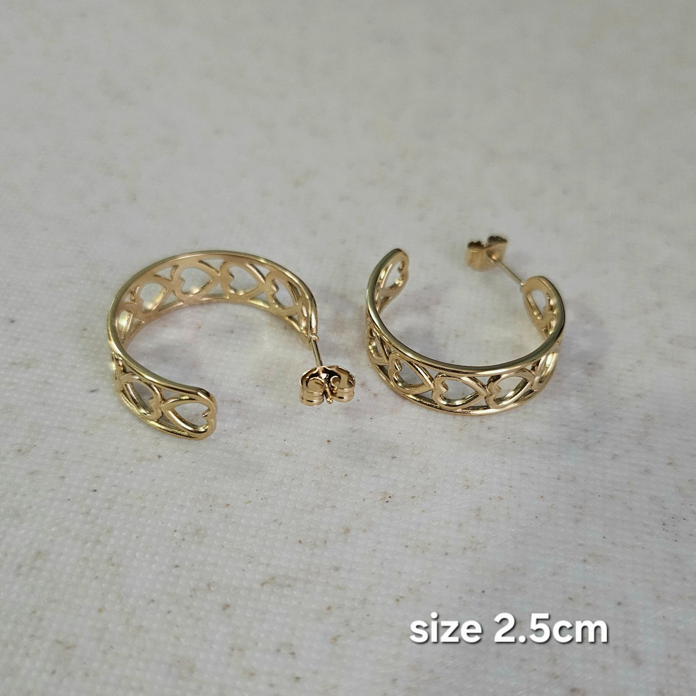 Lovey Hoops