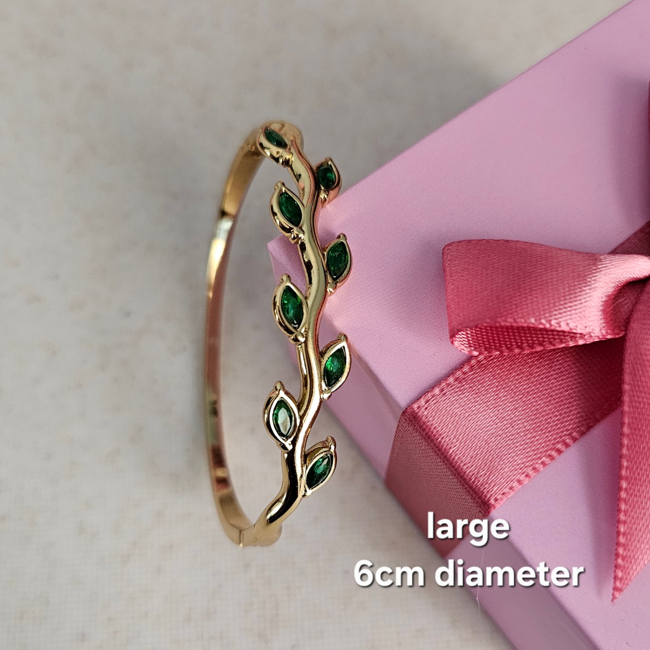 Green Leaf Bangle