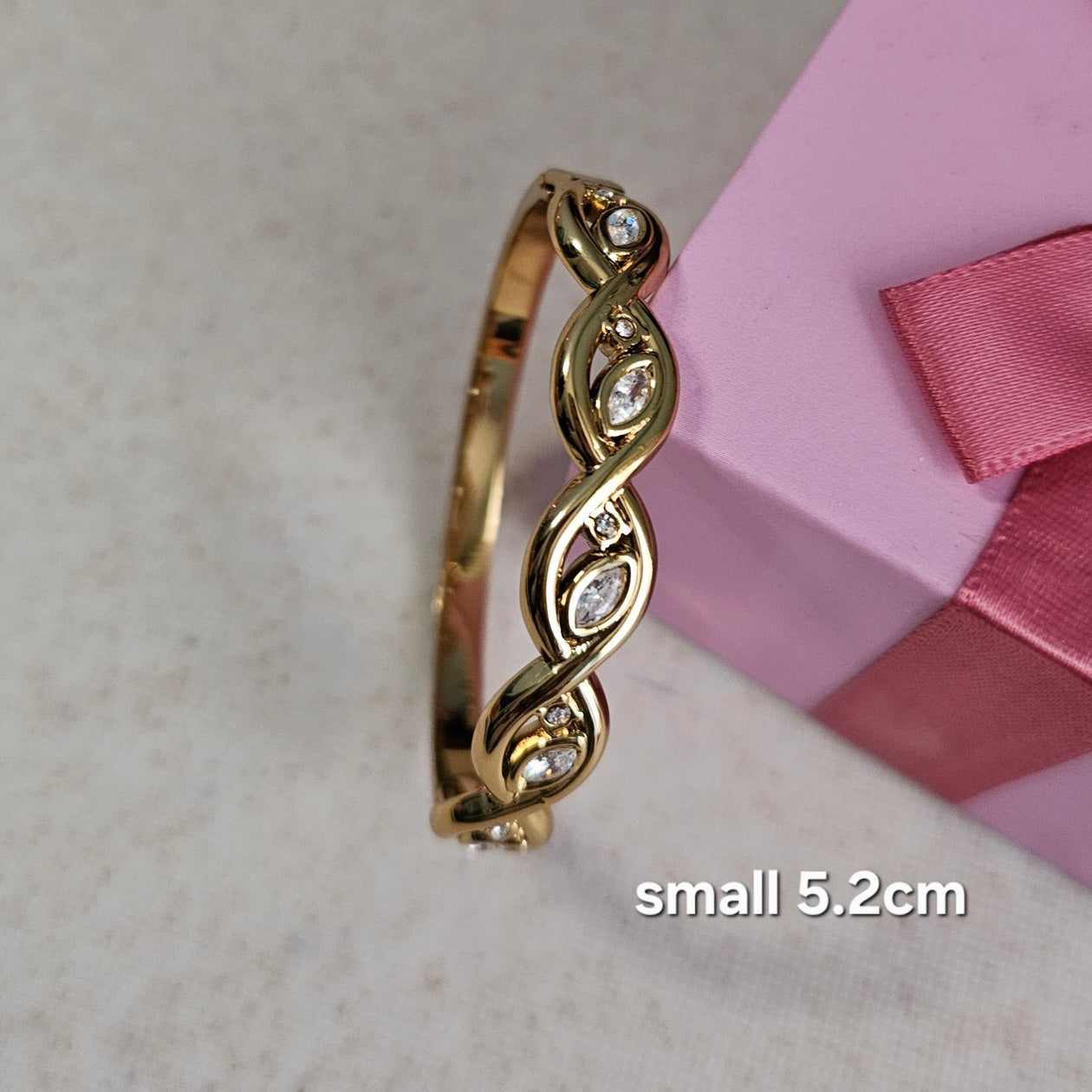 Artsy Bangle - Small