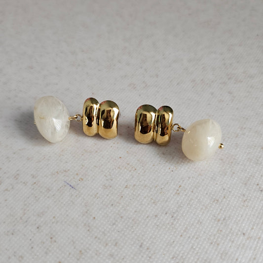Inaya Earrings White